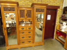 August_Auction_Pic_002